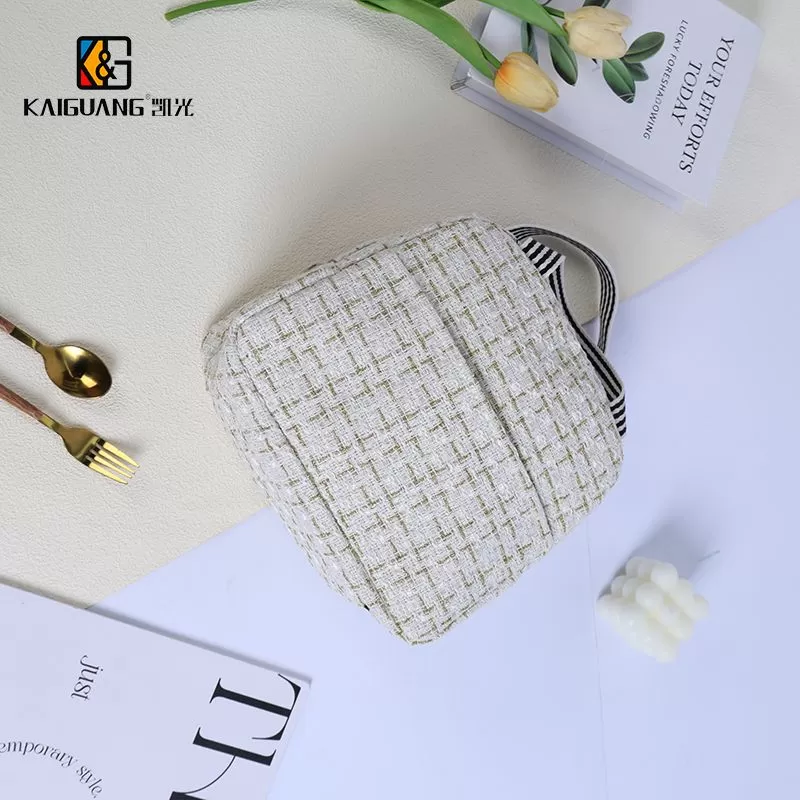 Chanel-Style Insulated lunch Bag