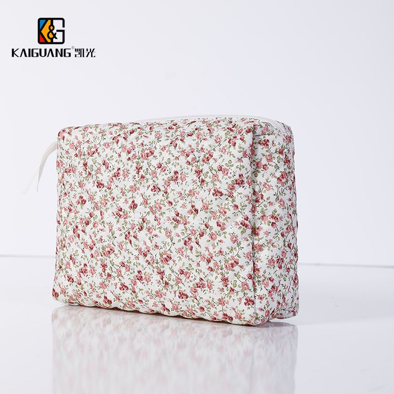 Cute Women Floral Cosmetic Bag